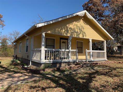 com Text/call 405-334-1133 <b>Rent</b> $1000 Deposit $1000 No Pets No Smoking 2/1 with W/D Unique Remodeled 2-Bedroom, 1 Bath Apartment, Just 3 Blocks from OSU Campus!. . Houses for rent stillwater ok